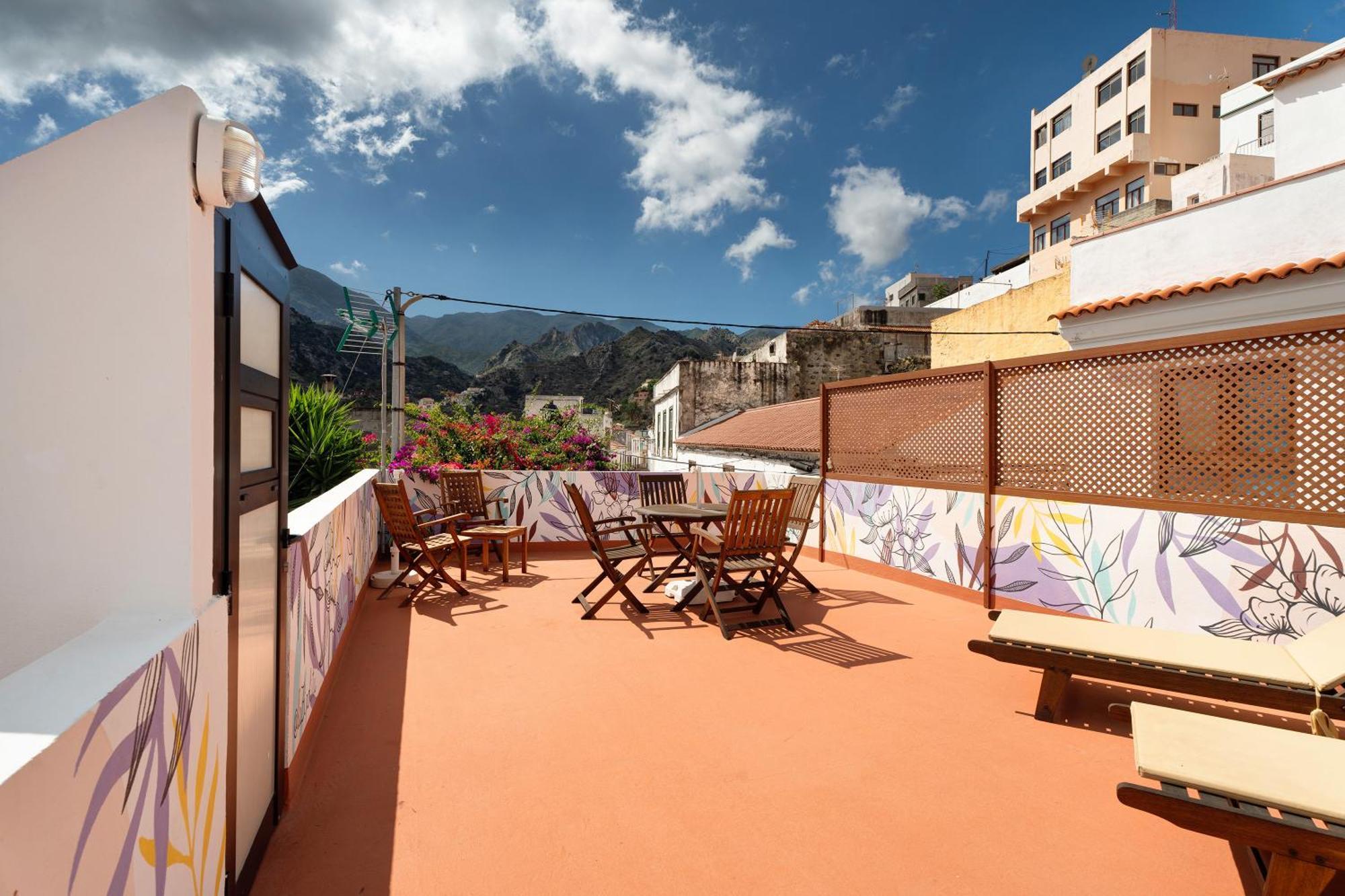 Casa De Telegrafos Vallehermoso Exterior foto